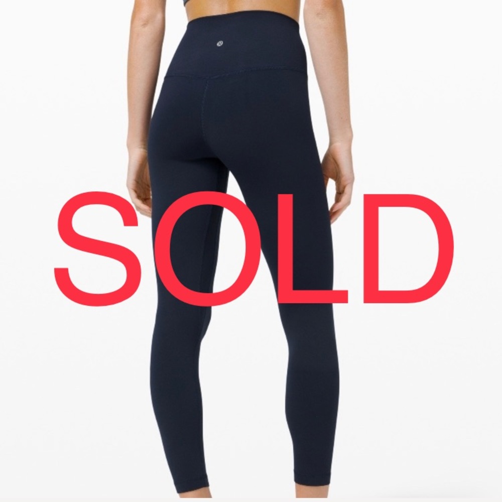 NWOT Lululemon 28" align leggings in true navy!